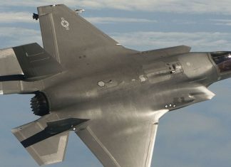 L’eredità del vecchio governo: acquistati altri otto F35