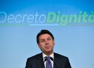 Con il decreto dignità è guerra al precariato