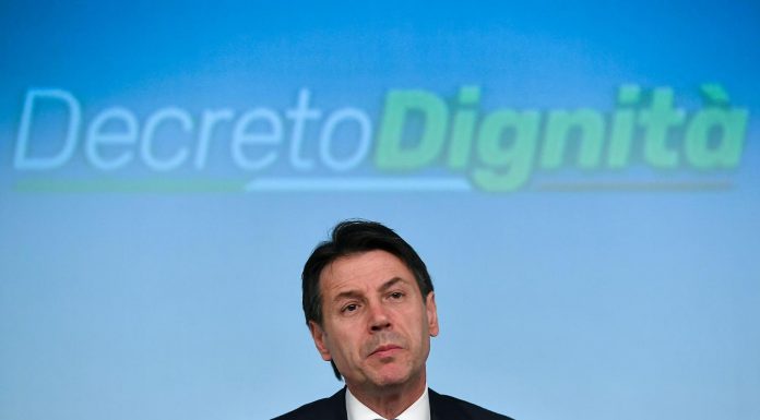 Con il decreto dignità è guerra al precariato